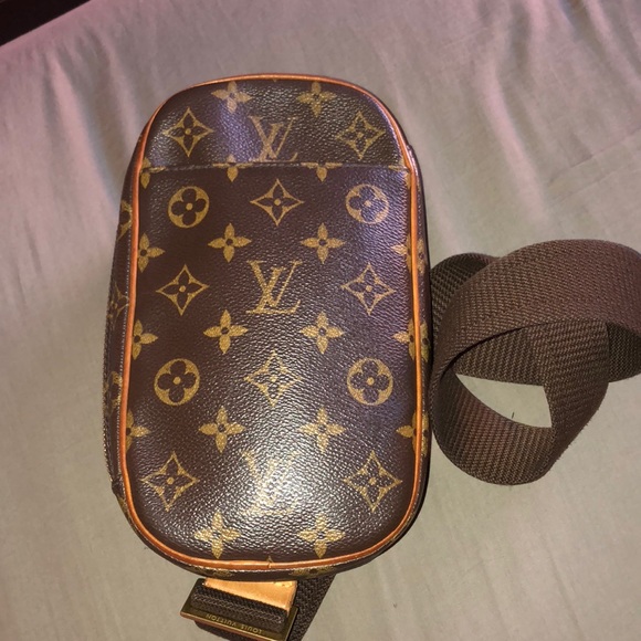 louis vuitton fanny pack vintage